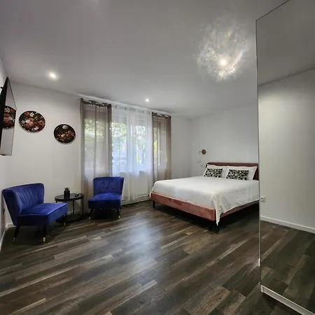 Panambi Apartment *